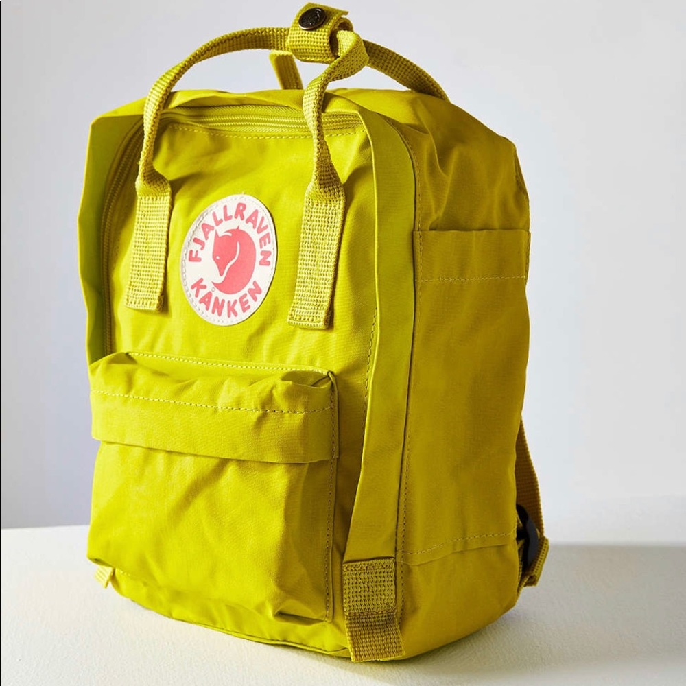 Fjallraven Kanken Classic Backpack NEW WITH TAGS